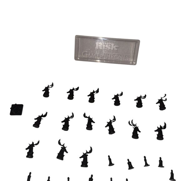 New Open Hasbro Risk Game of Thrones Board Game Baratheon Army Pieces Parts - Picture 2 of 3